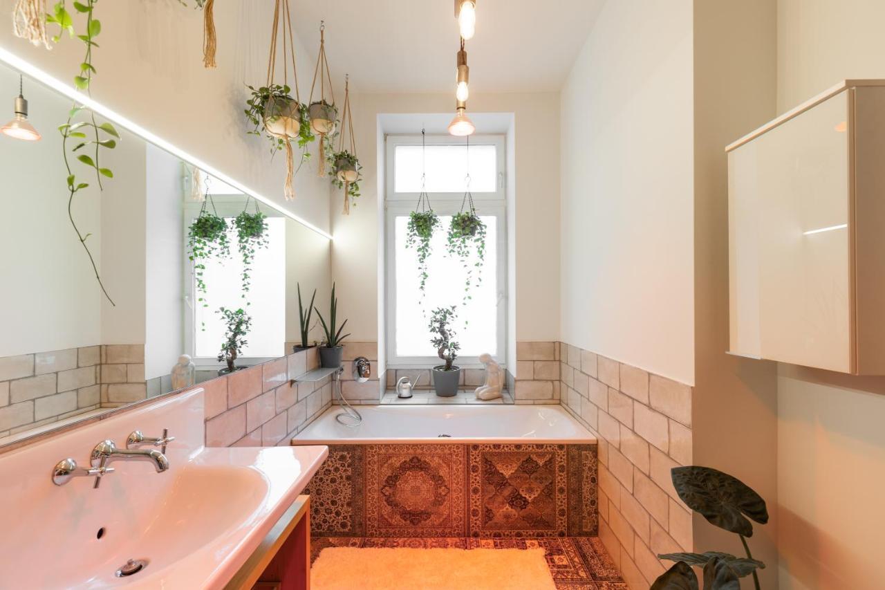 Luxury Townhouse With Garden - A Central Oasis Berlin Exterior foto